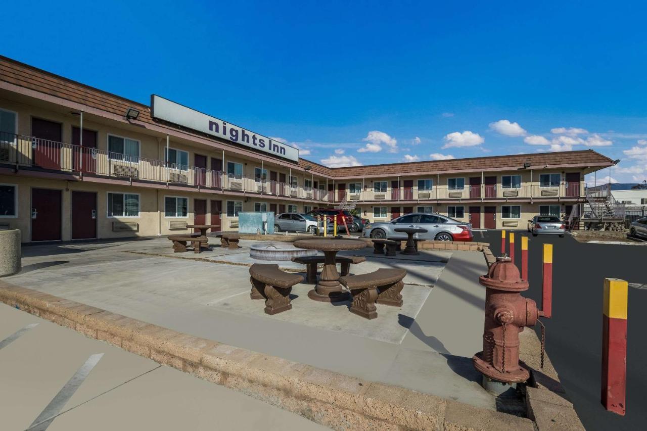 Rodeway Inn San Bernardino & Redlands Bagian luar foto