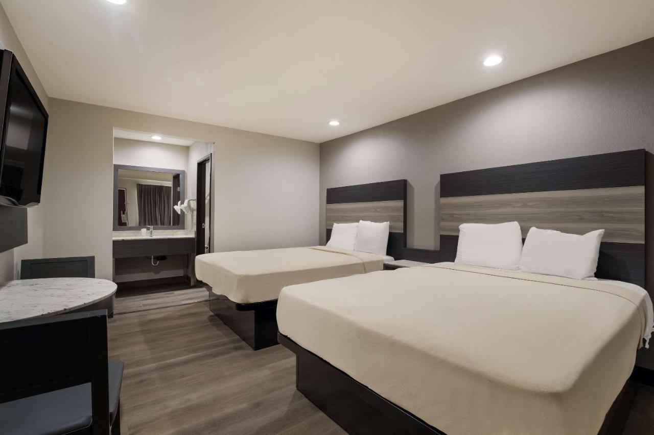 Rodeway Inn San Bernardino & Redlands Bagian luar foto