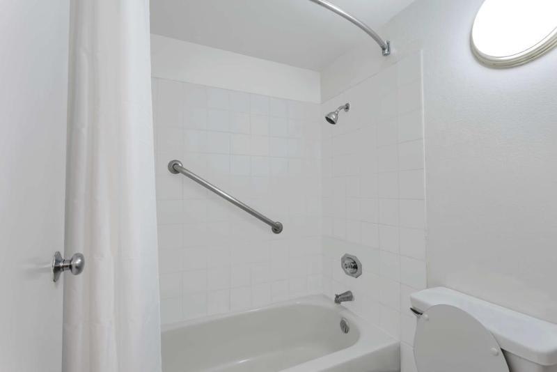 Rodeway Inn San Bernardino & Redlands Bagian luar foto